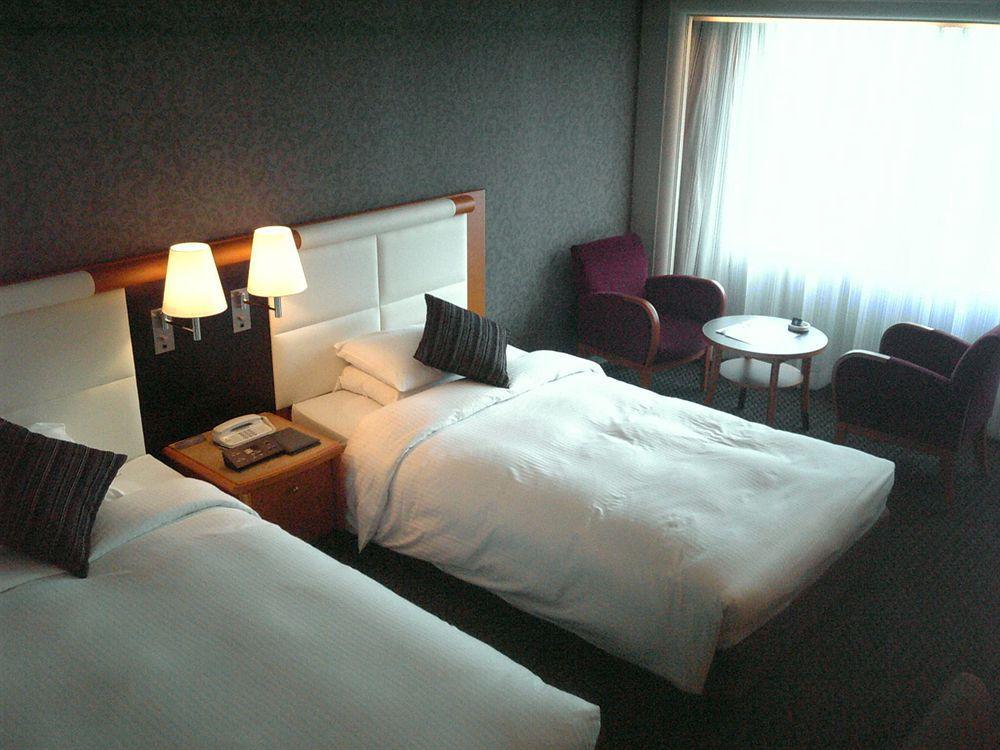 Ana Holiday Inn Tokyo Bay By Ihg Δωμάτιο φωτογραφία